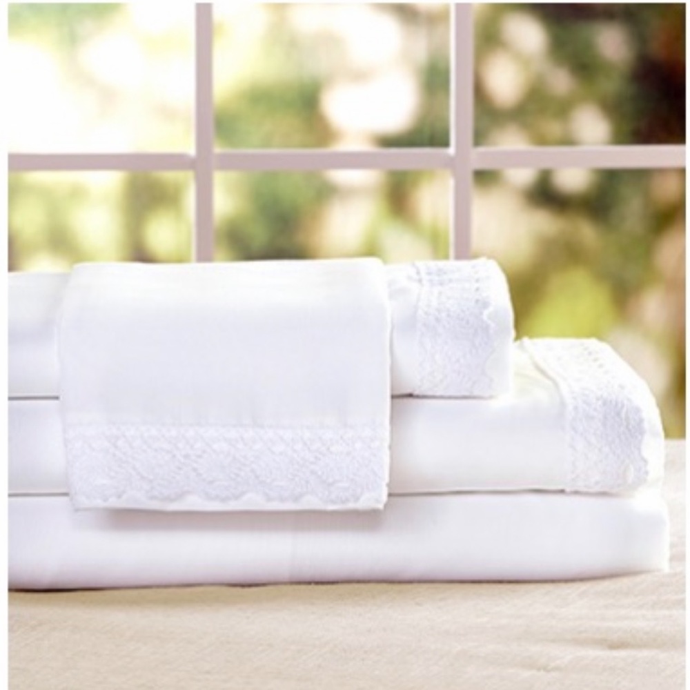 NEW White Lace Queen Sheet Set Farmhouse Aesthetic Bedding Minimalist Microfiber